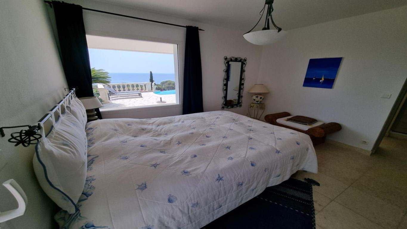 Clajo 2461 Villa เลอิสซ็องเบรอ ภายนอก รูปภาพ